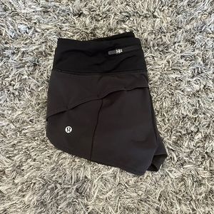 lululemon speed up shorts 2.5’ black